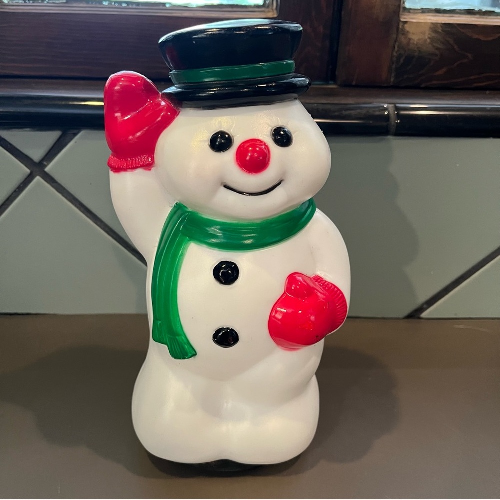 General Foam Blow Mold plastic snowman Frosty
